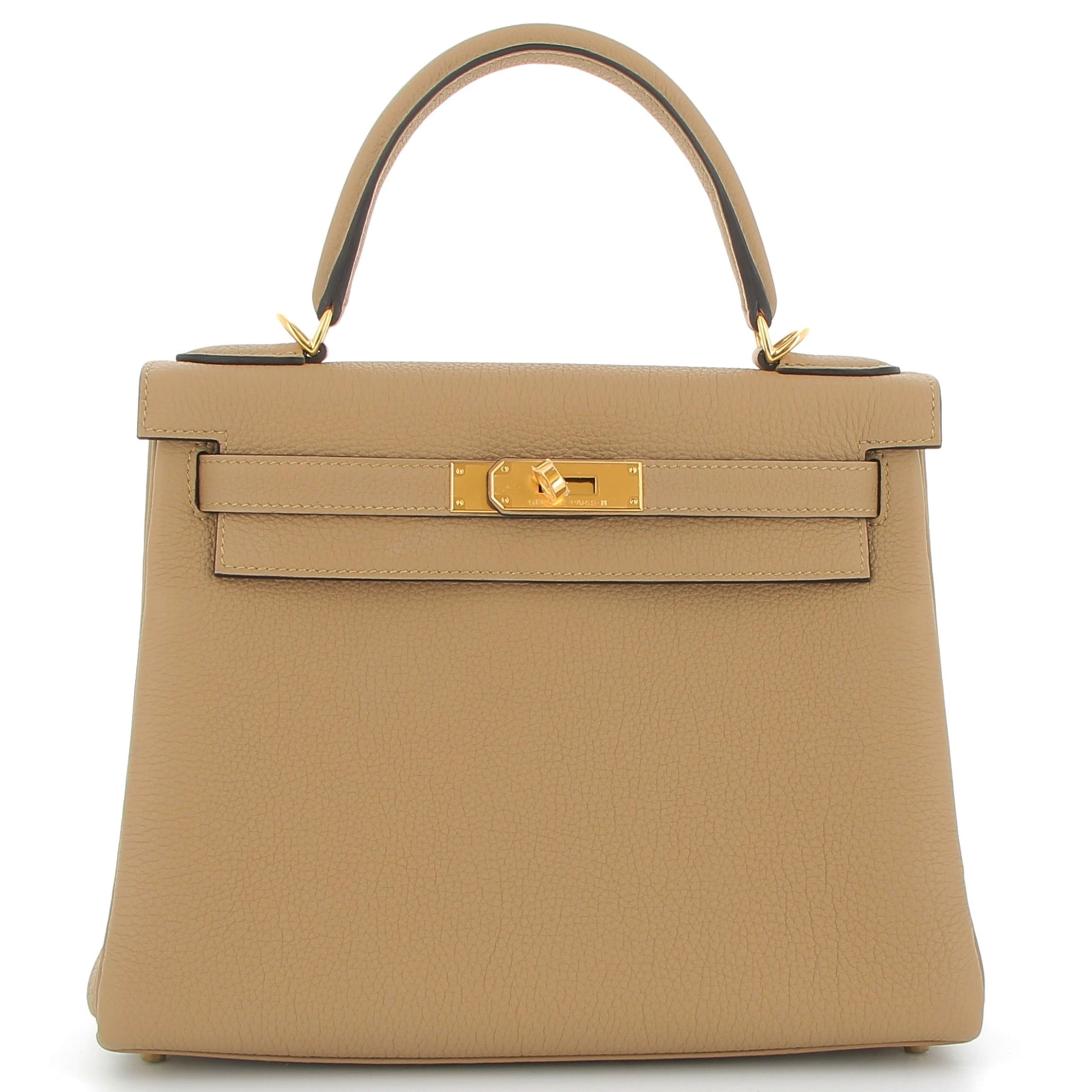 HERMÈS Kelly 28 Poussière Togo leather Yellow Gold hardware