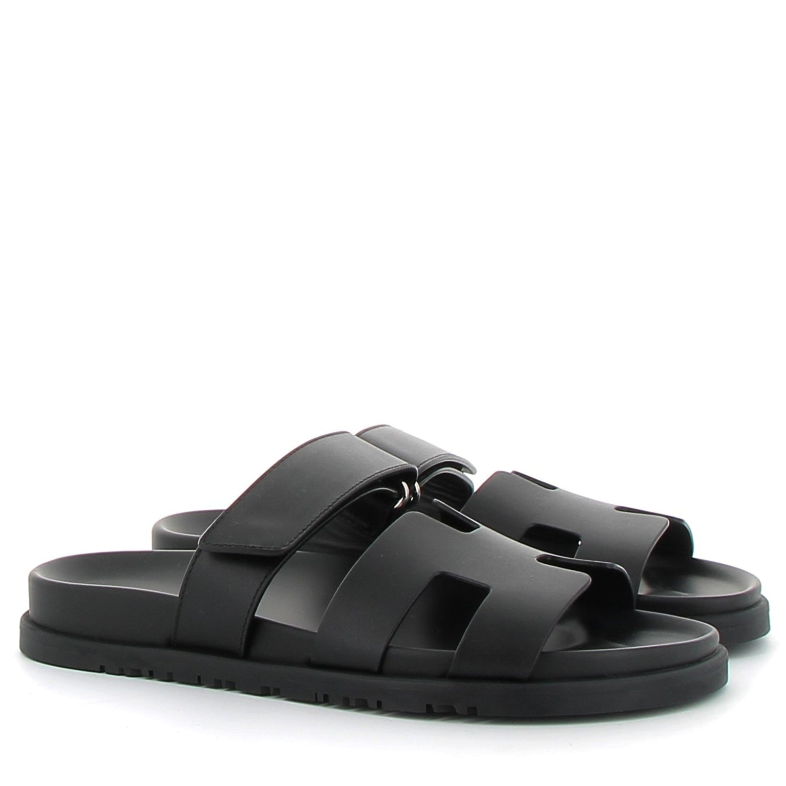 HERMÈS Chypre Sandals Swift leather Black