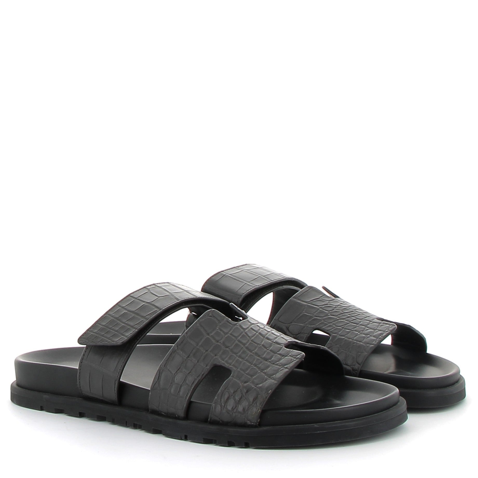 HERMÈS Chypre Sandals Crocodile Graphite Black
