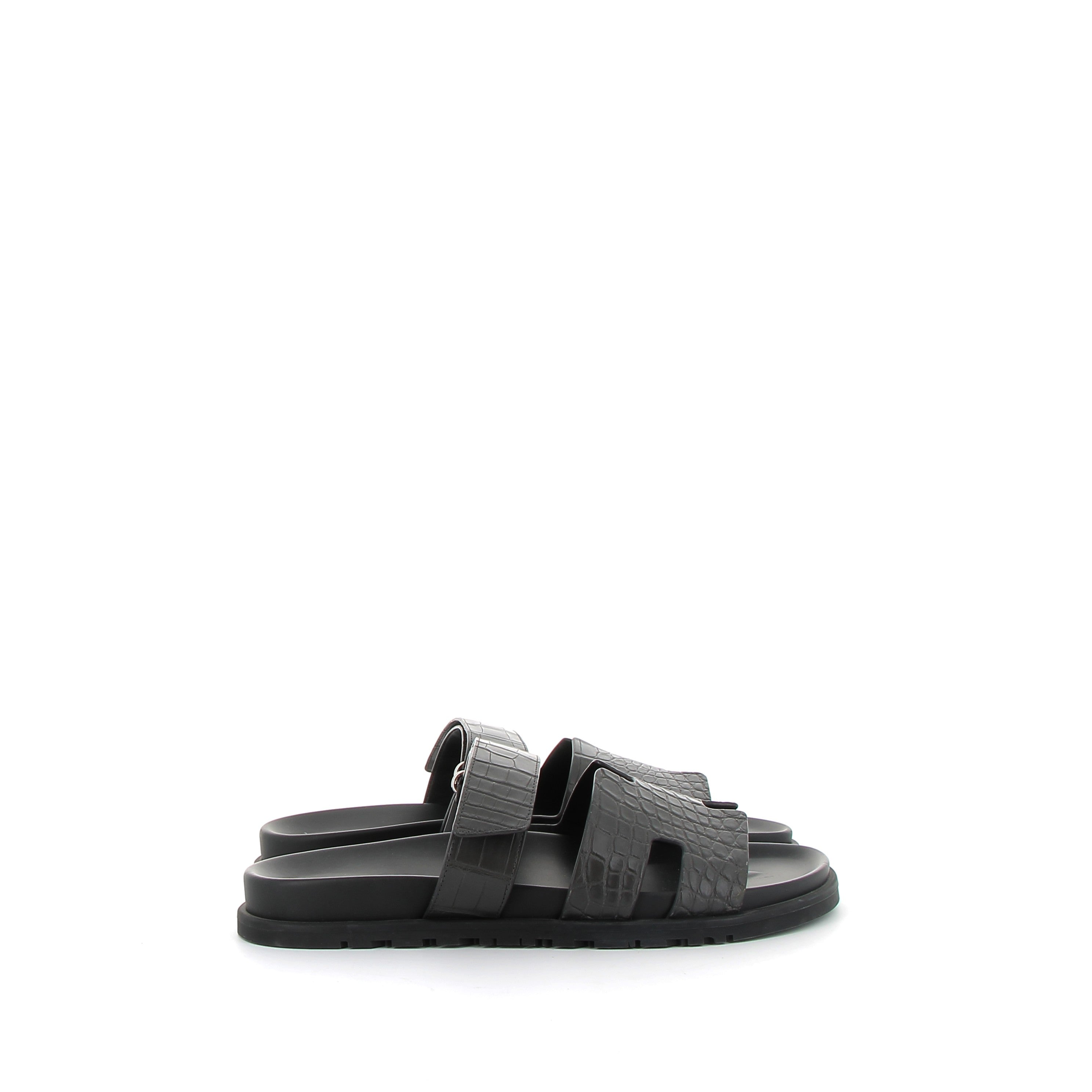 HERMÈS Chypre Sandals Crocodile Graphite Black