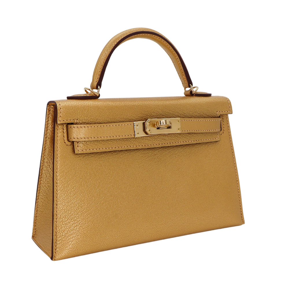 HERMÈS Kelly 20 Sellier Gold Chèvre Chamkili Light Yellow Gold Hardware (YGH)