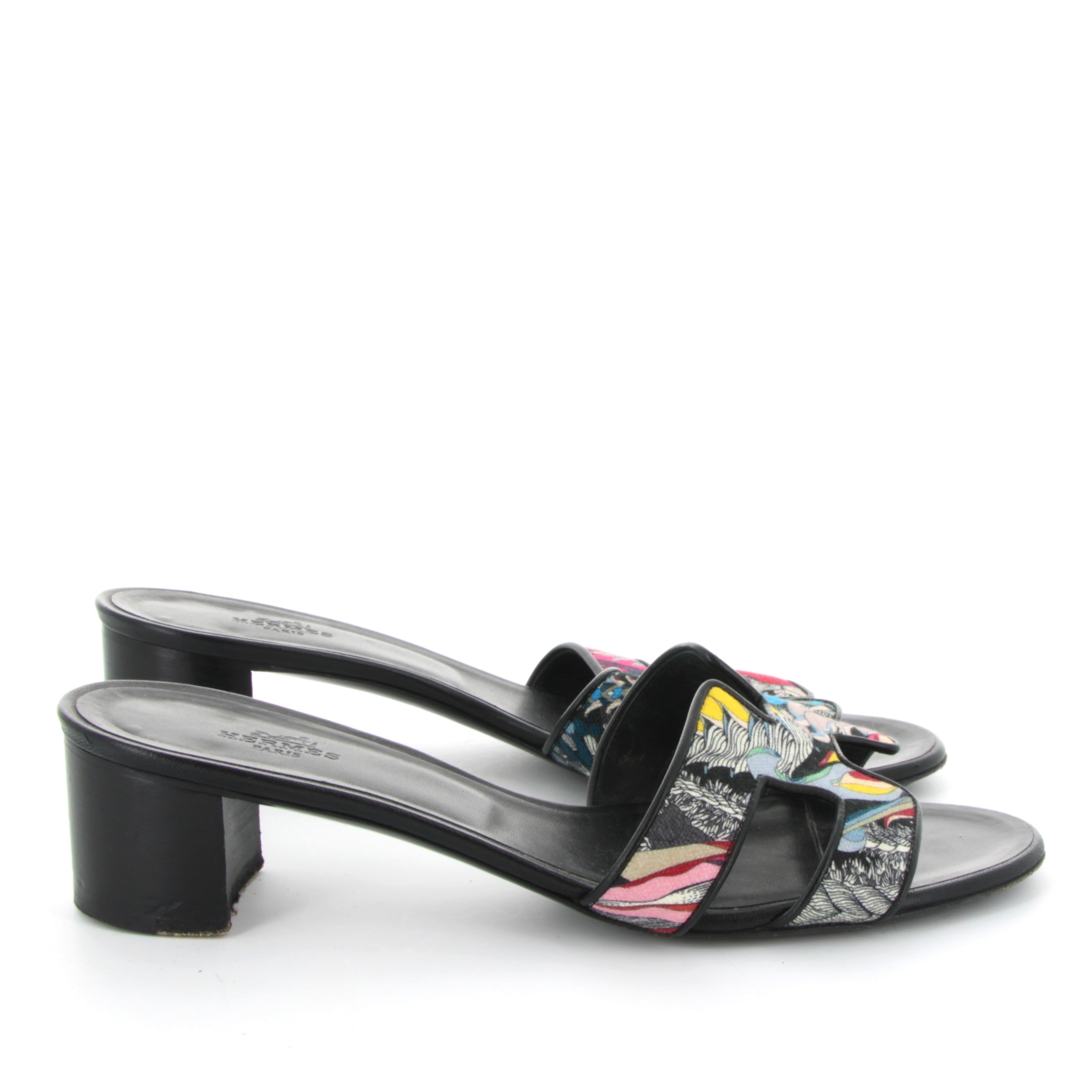 HERMES Oasis sandals Noir multicolour print