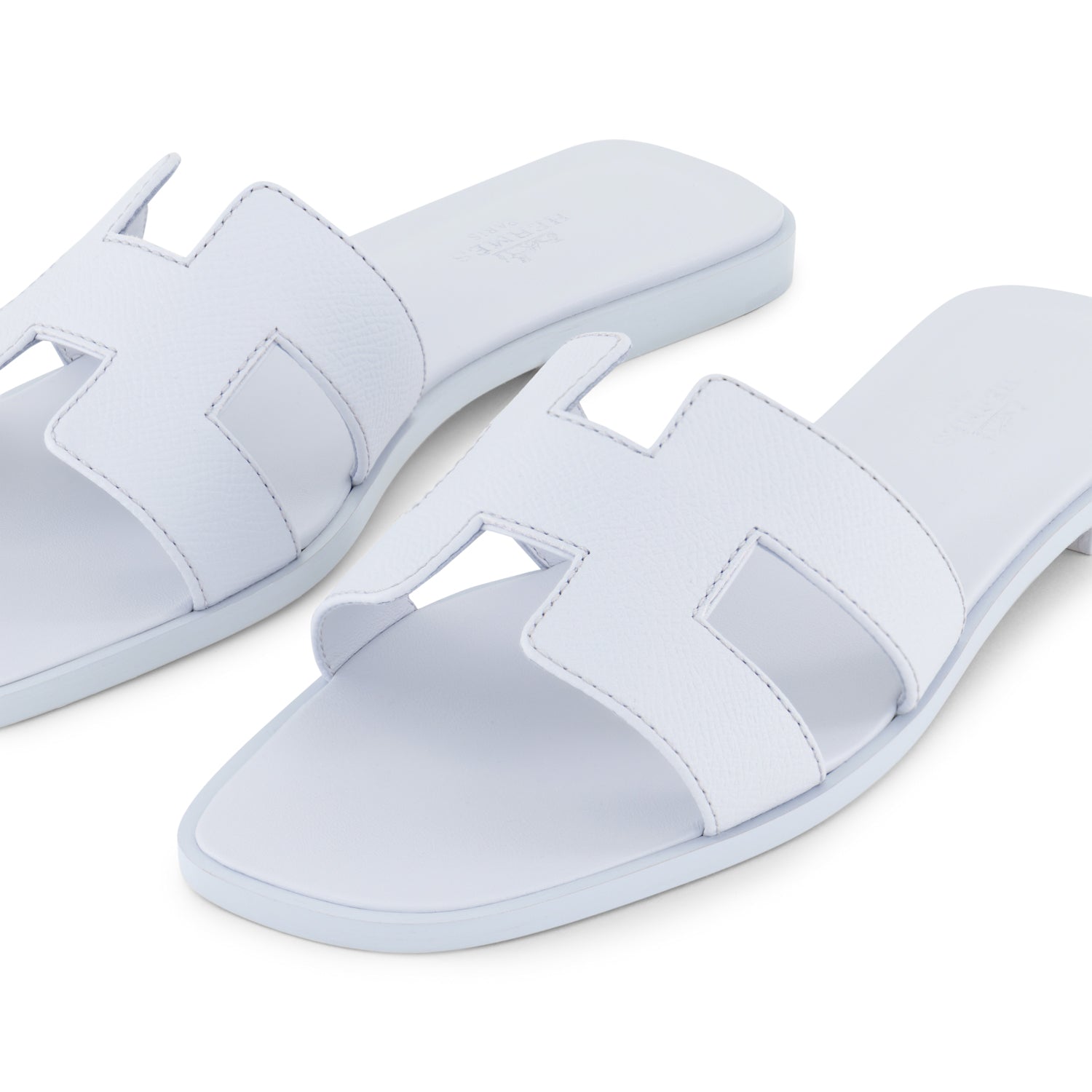 HERMÈS Oran Bleu Glacier Epsom leather