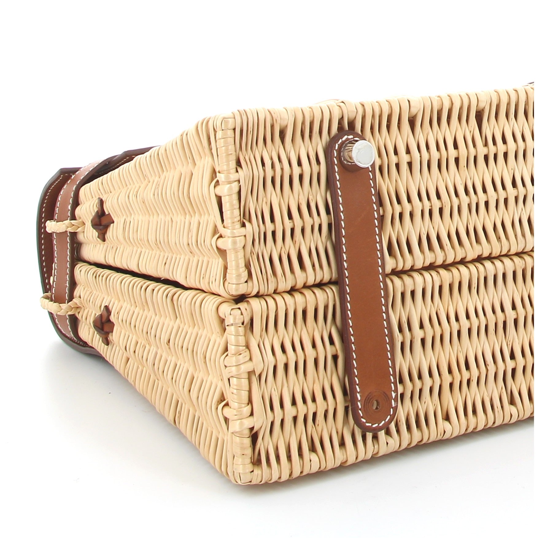 Hermès Kelly 35 Picnic Barenia Fauve PHW Limited Edition – Square N Excellent condition
