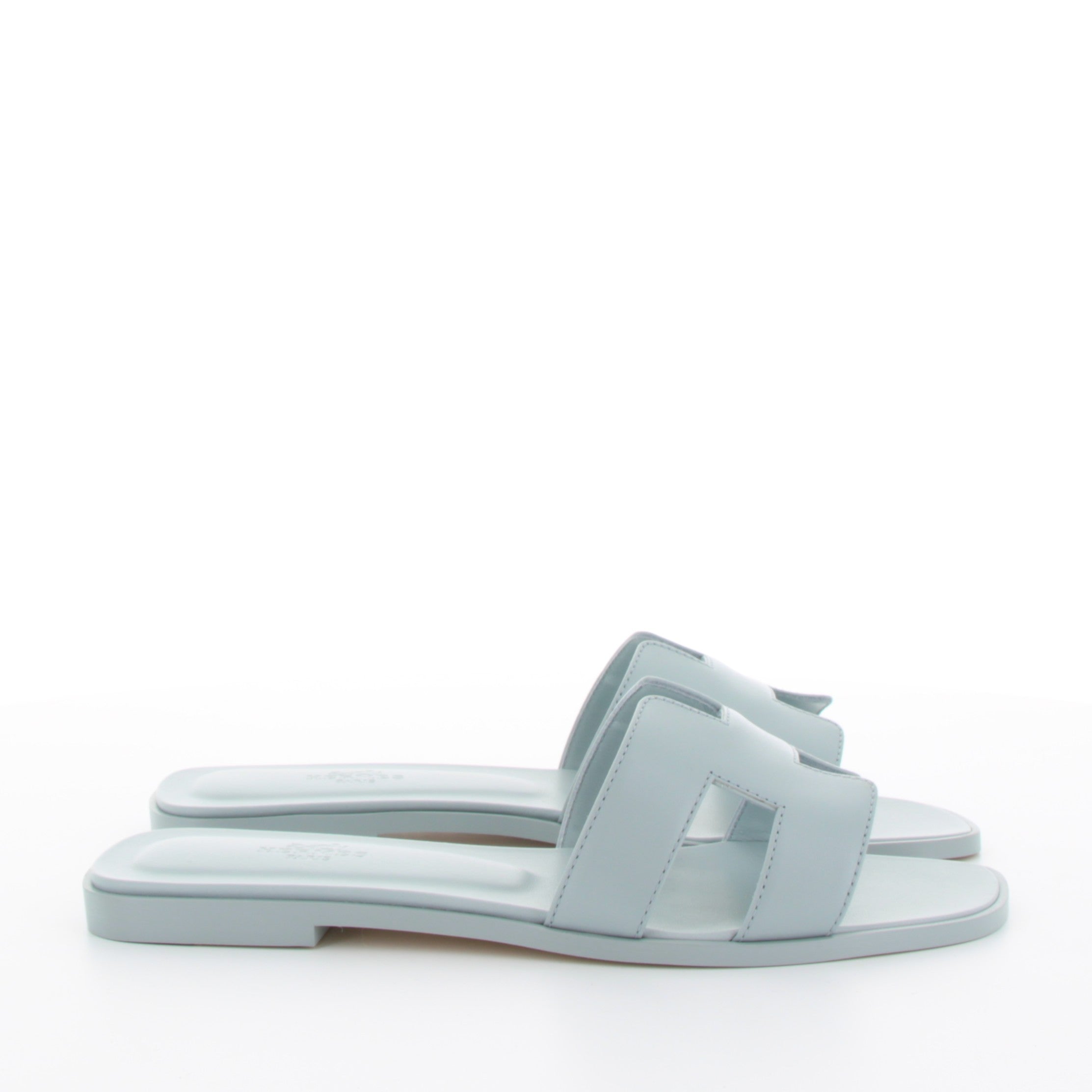 HERMES Oran Sandals Bleu Glacier Swift
