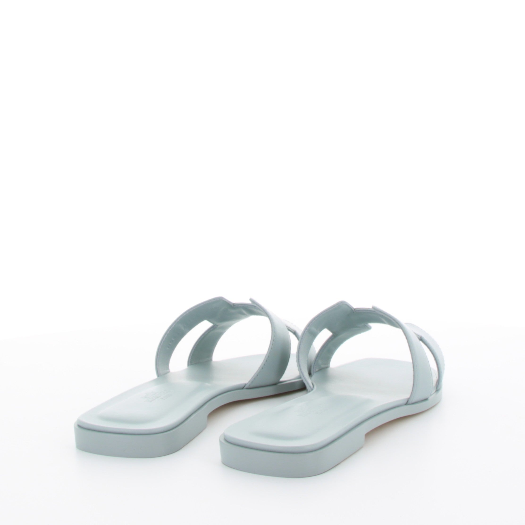 HERMES Oran Sandals Bleu Glacier Swift