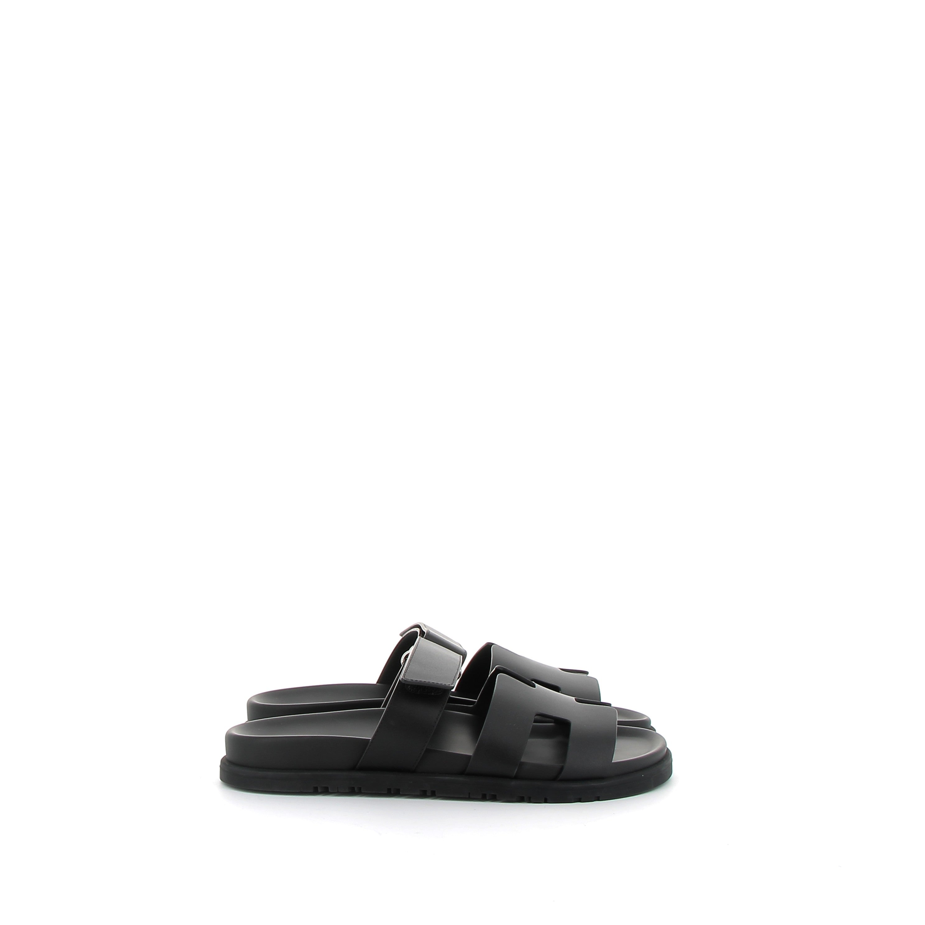 HERMÈS Chypre Sandals Swift Leather Black