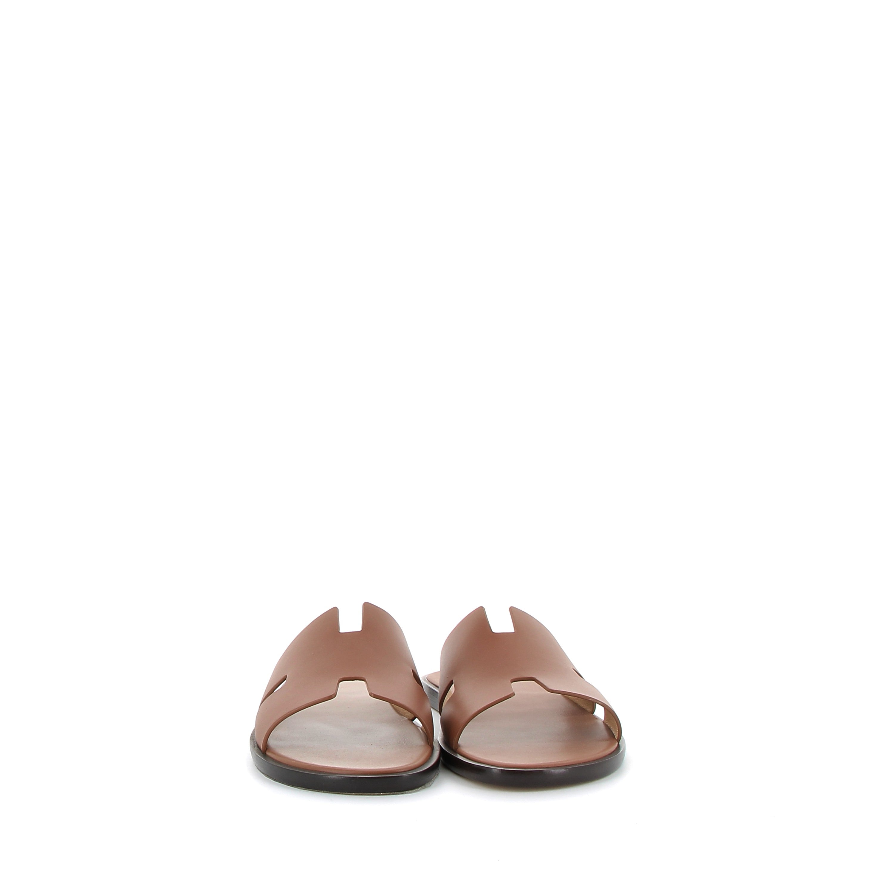 HERMÈS Izmir Sandals Leather Gold
