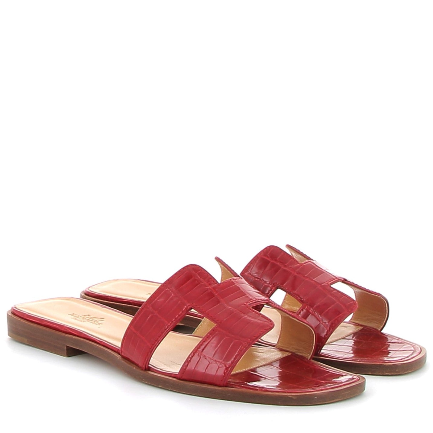 HERMÈS Oran Sandals Crocodile Red