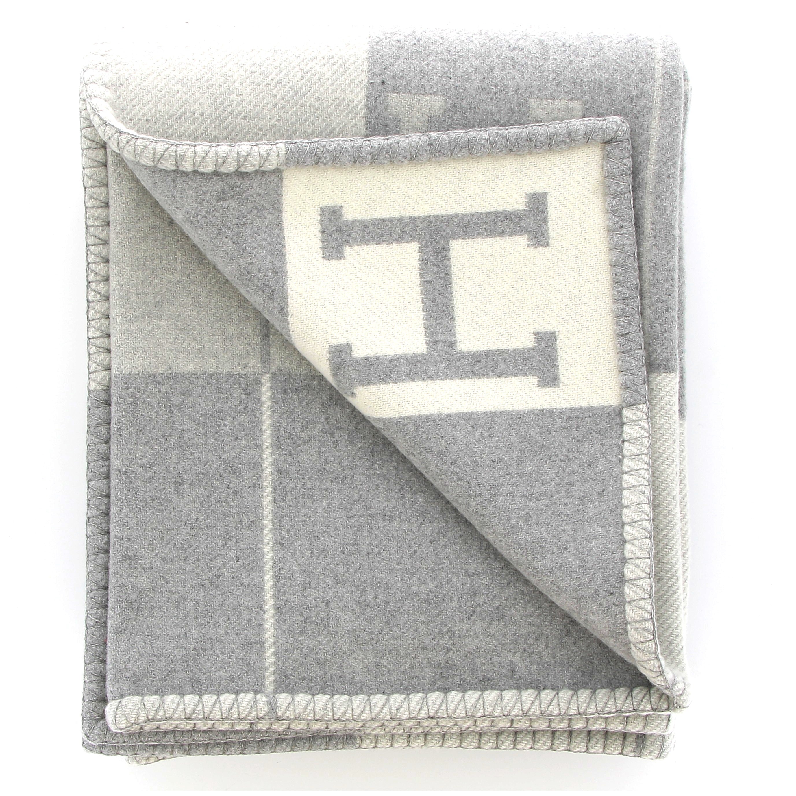 HERMÈS Avalon III throw blanket Ecru / Light Grey