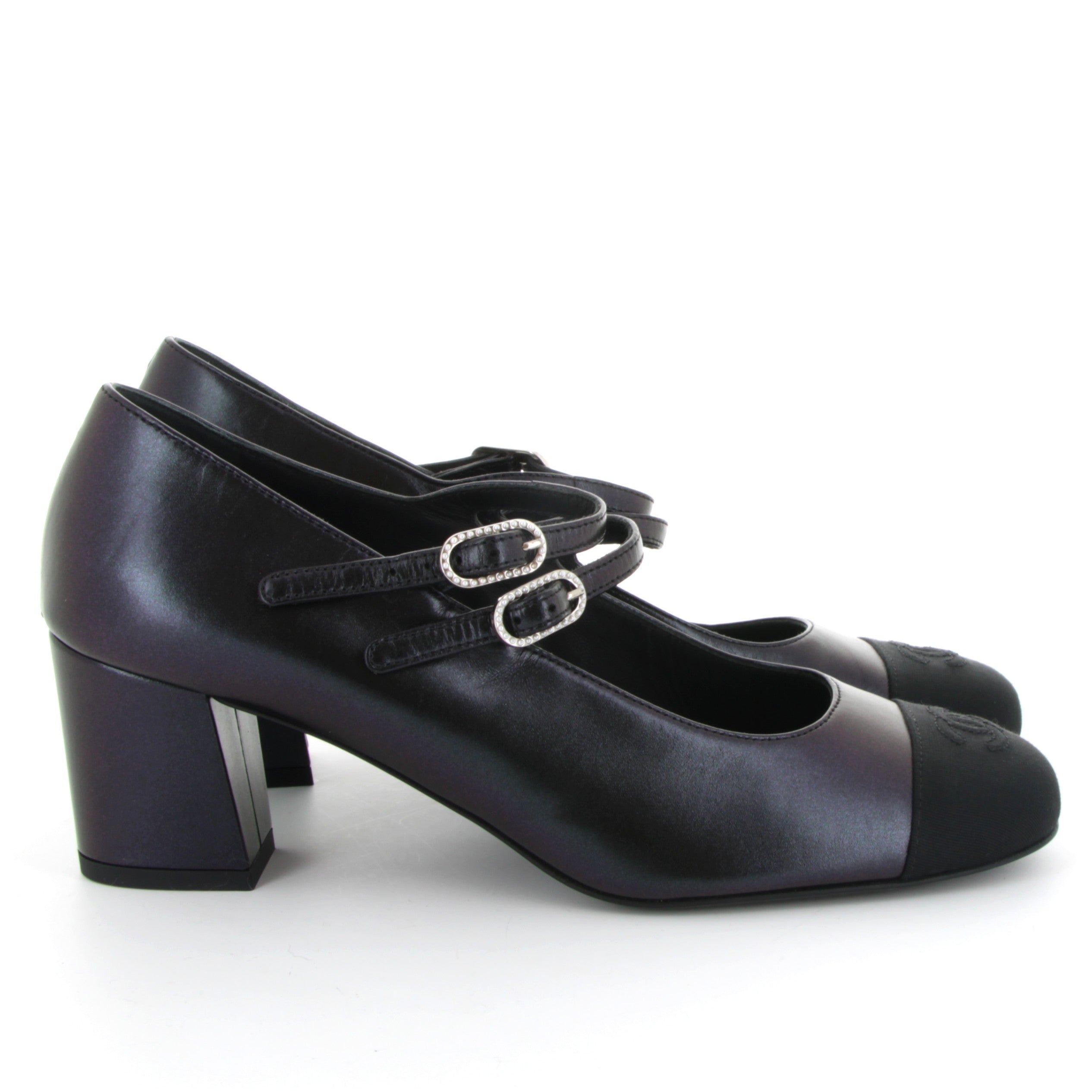 CHANEL Black Leather heeled ballerina shoes