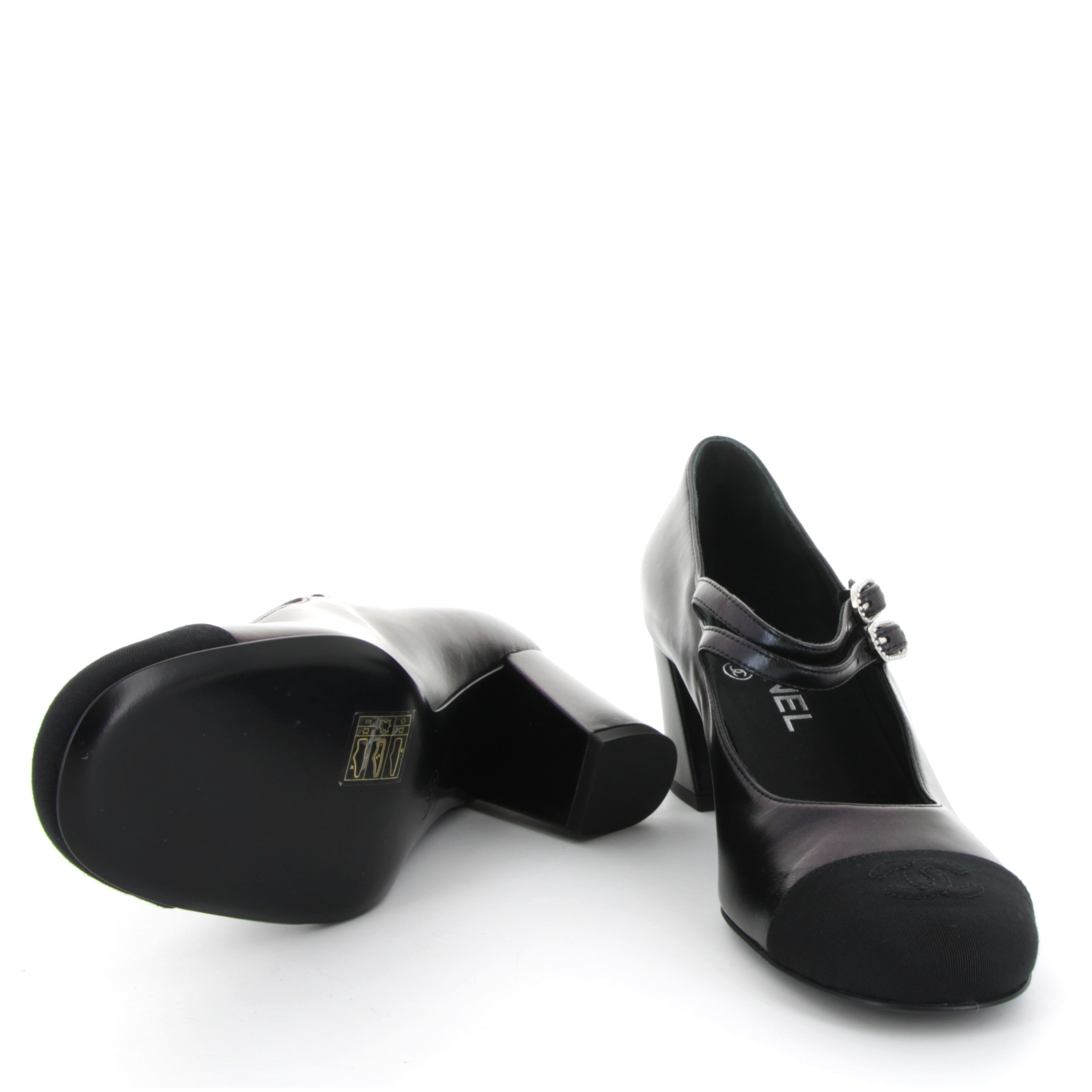 CHANEL Black Leather heeled ballerina shoes