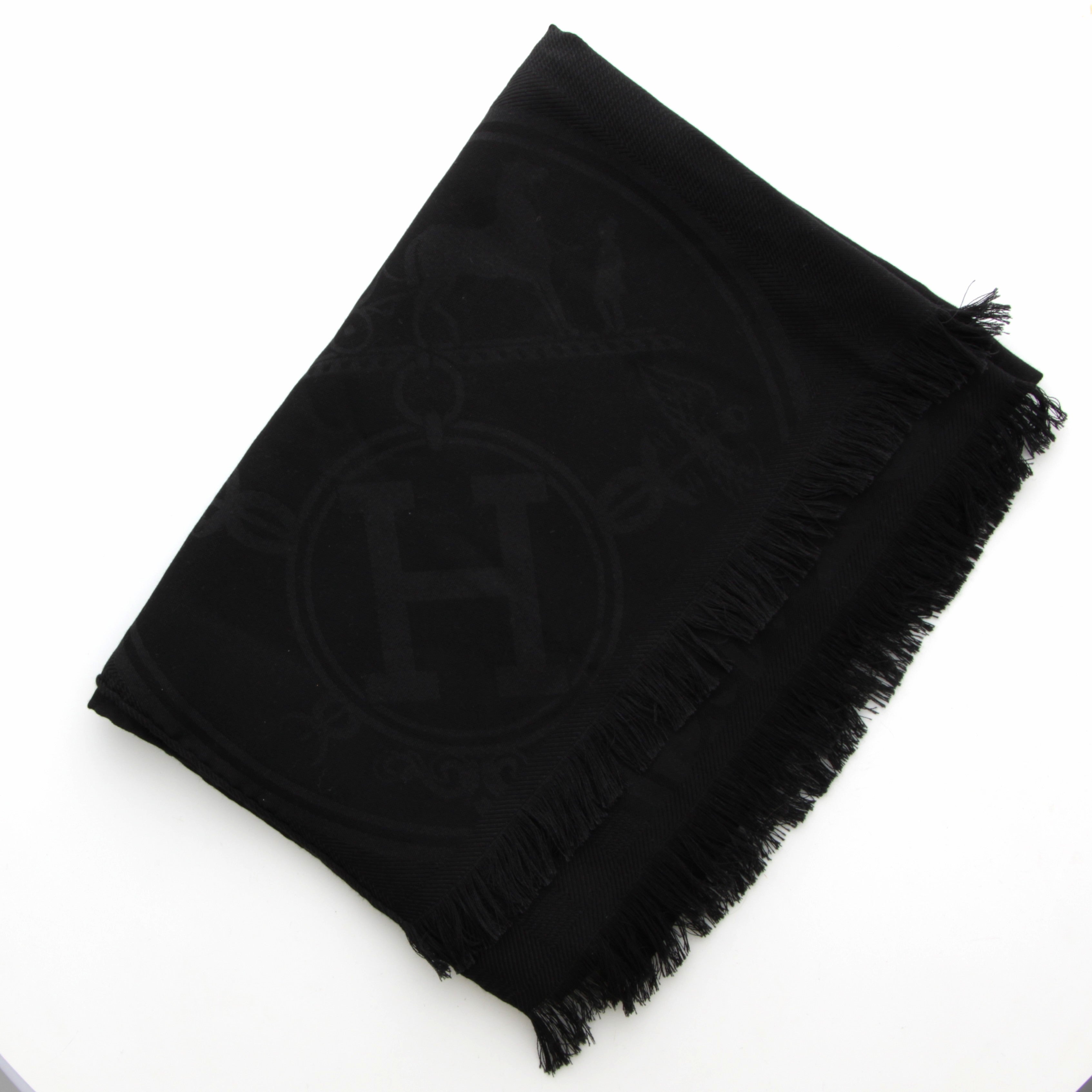 HERMES Noir Cashmere and Silk scarf