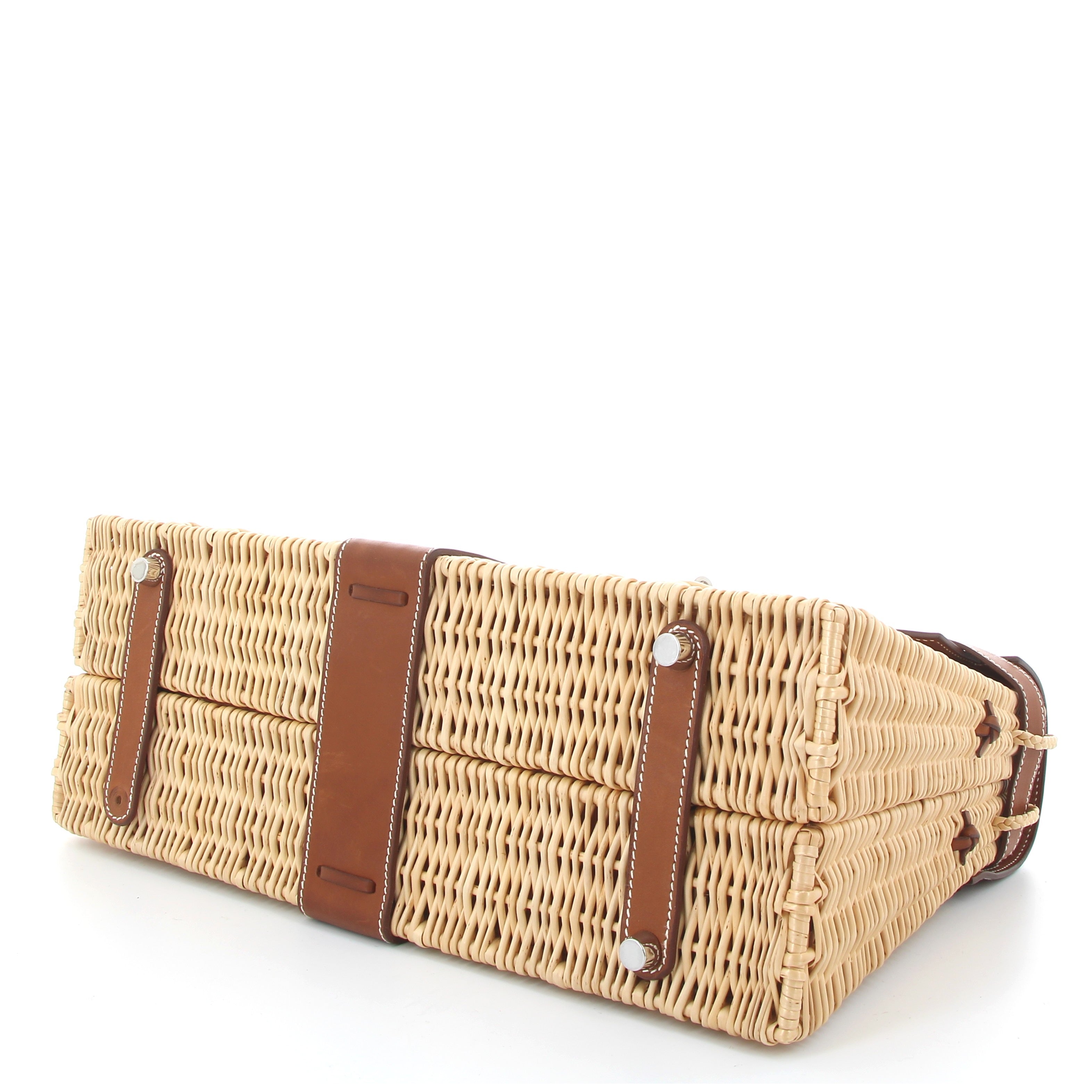 Hermès Kelly 35 Picnic Barenia Fauve PHW Limited Edition – Square N Excellent condition