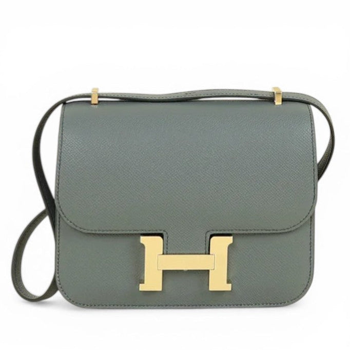 HERMES Constance 18 Vert Amande Epsom Permabrass hardware