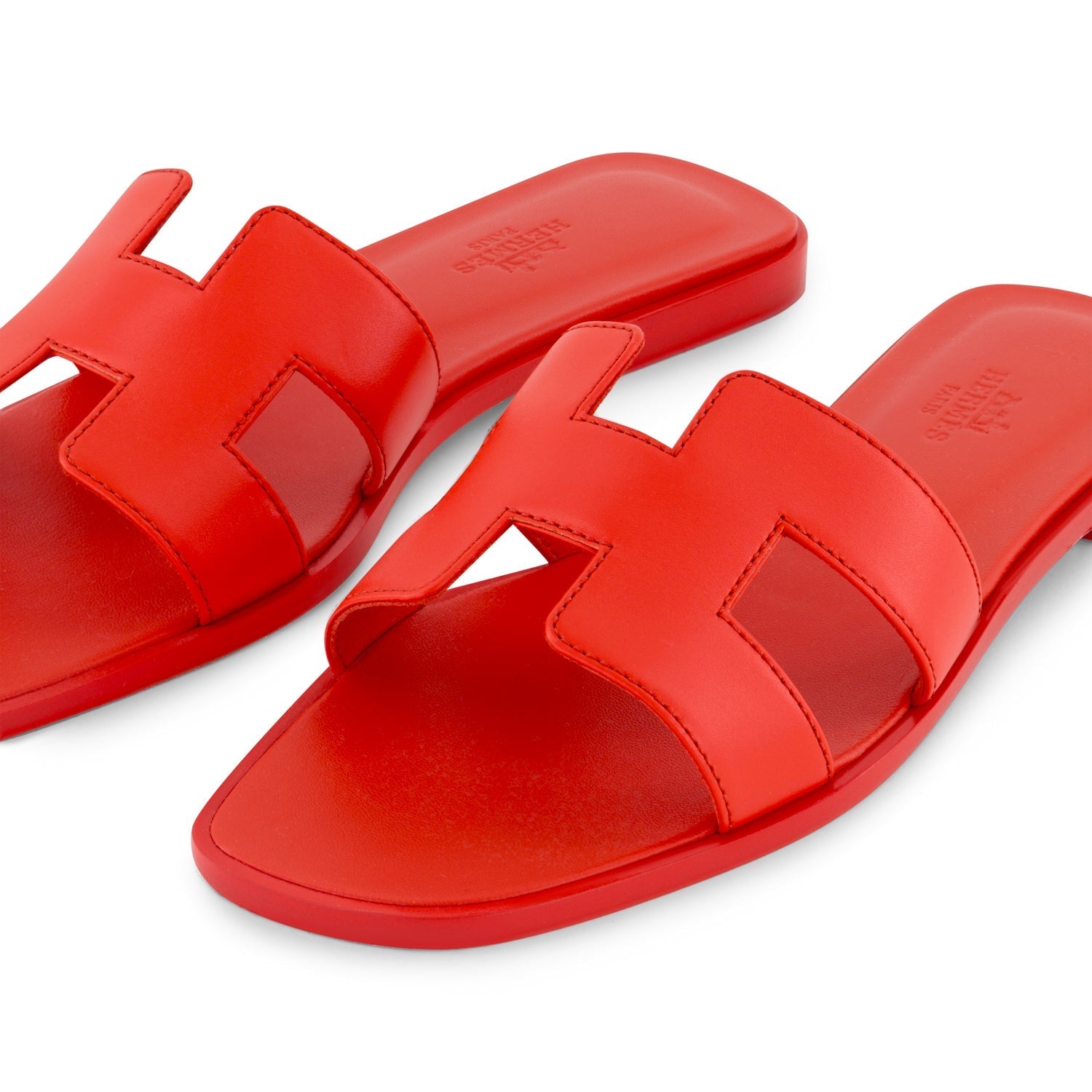 HERMÈS Oran Rose Vermillion Swift leather